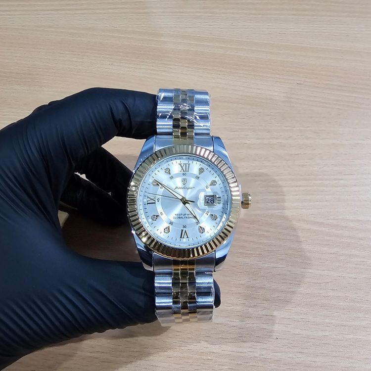 WD10 Luxury Poedager Watch